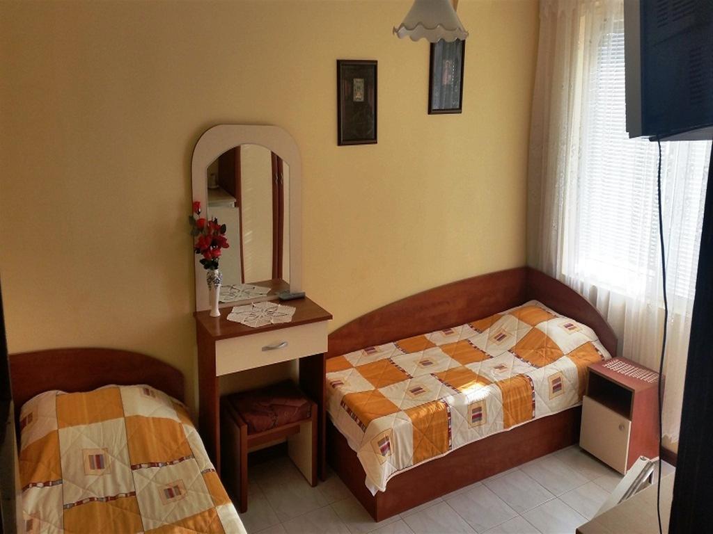 Guest House Konomaevi 索佐波尔 外观 照片